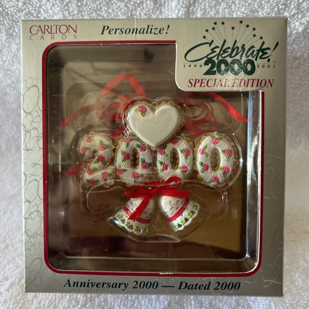 Carlton Cards Heirloom 2000 “ Anniversary"  Christmas Ornament